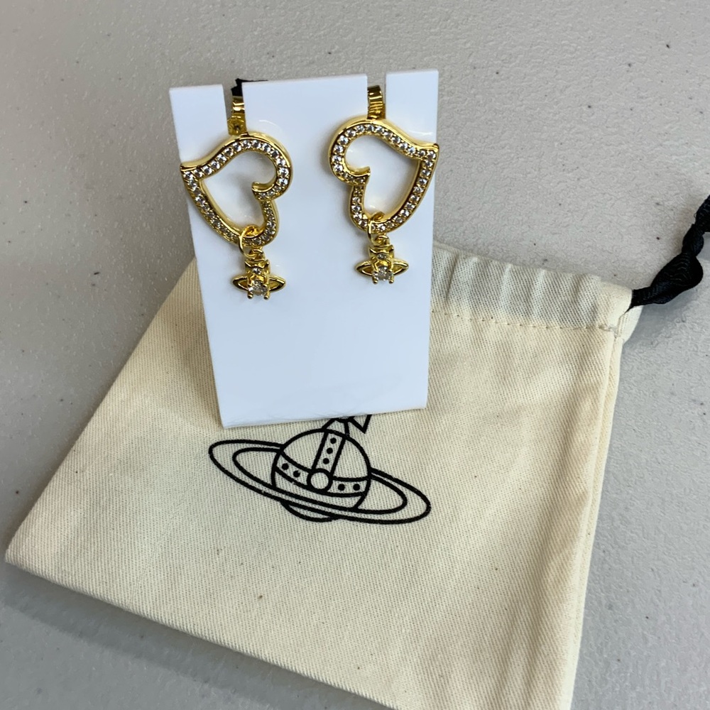 Vivienne Westwood 'Belinda' earrings, featuring a gold-tone heart design NWOT